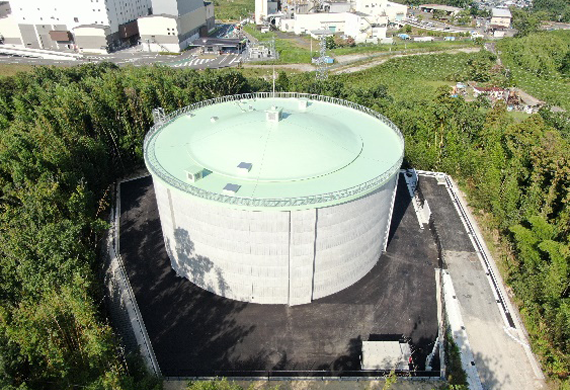 PC Tanks and LNG Tanks